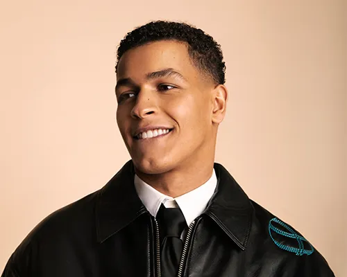 BILAL WAHIB op Urban Jungle