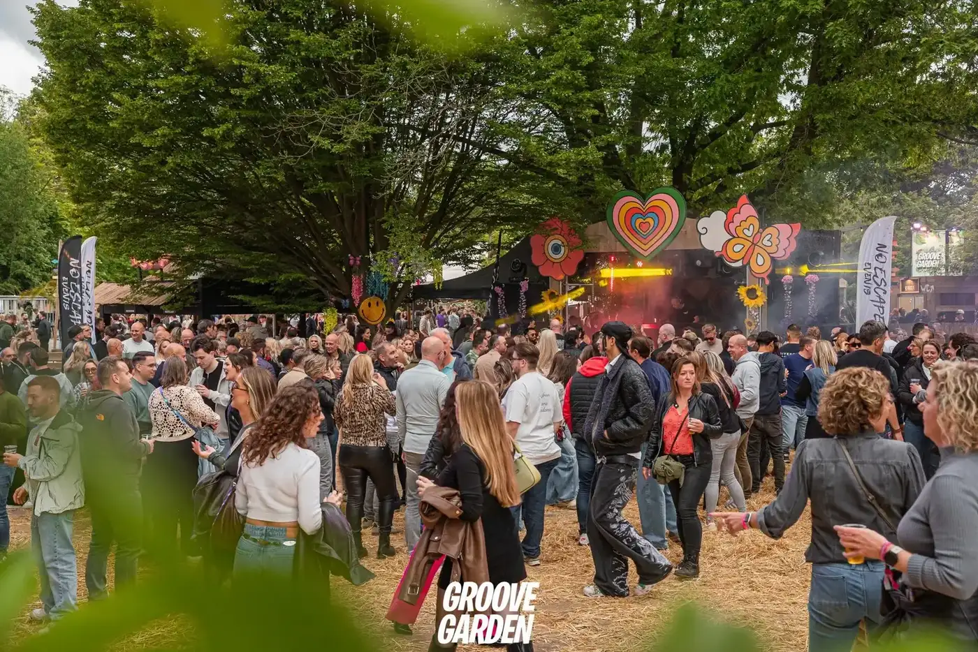 Sfeer op zondag tijdens Groove Garden Festival 2026